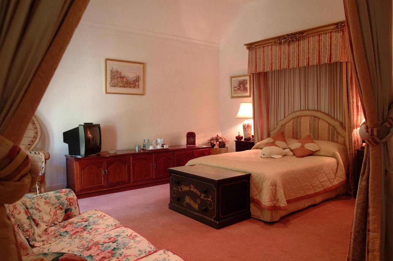 Hotel Esseborne Manor Hurstbourne Tarrant Exteriér fotografie
