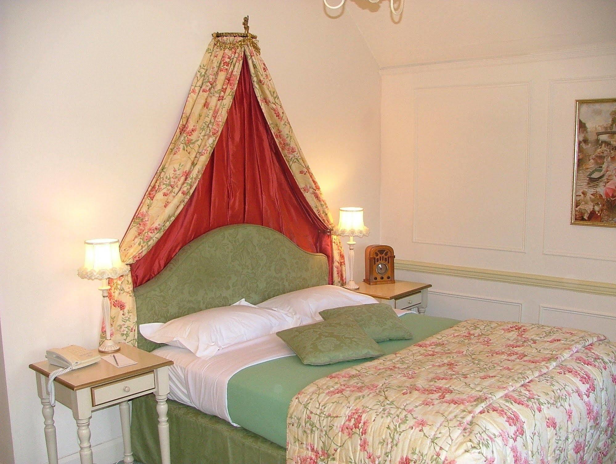 Hotel Esseborne Manor Hurstbourne Tarrant Exteriér fotografie