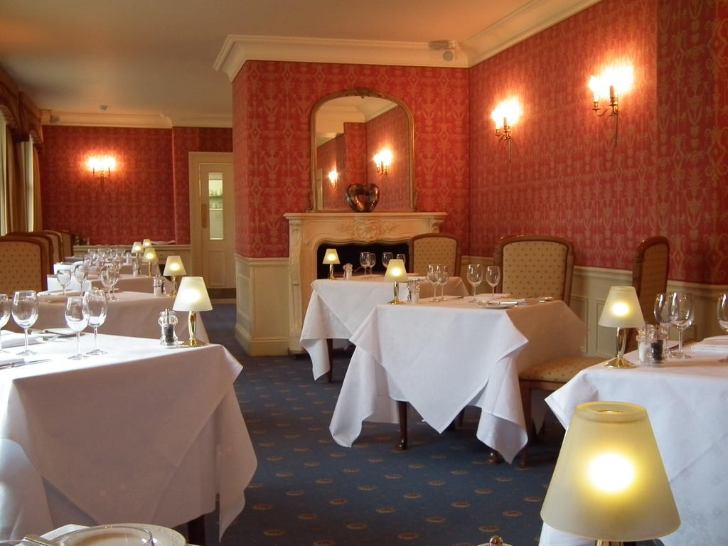 Hotel Esseborne Manor Hurstbourne Tarrant Exteriér fotografie